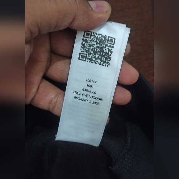 True Religion - Picture 5 of 8